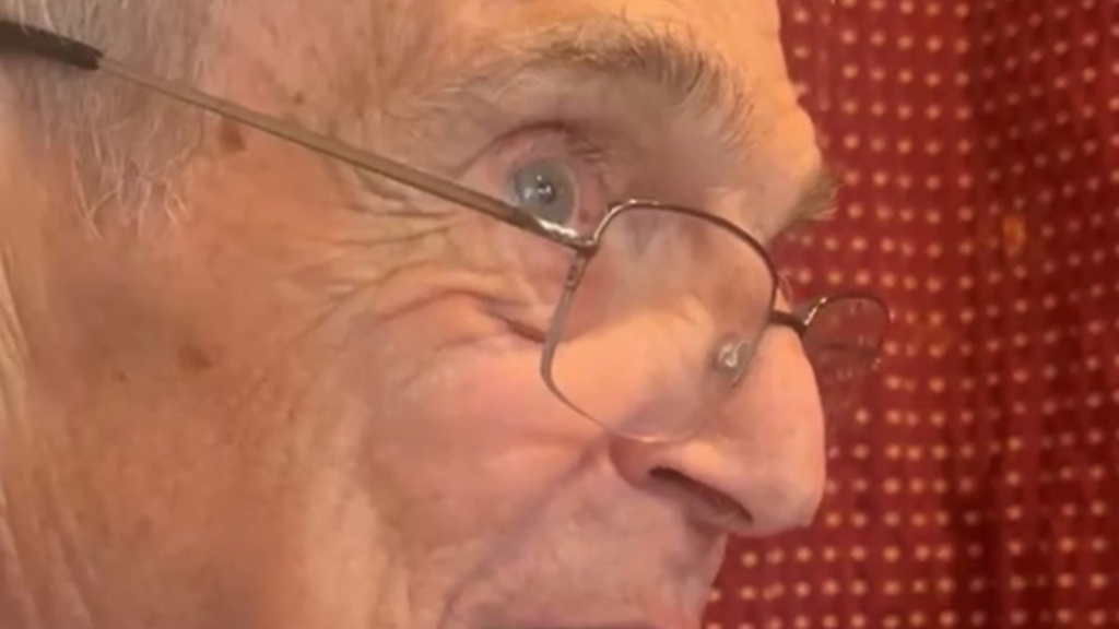 Phillip Cummins